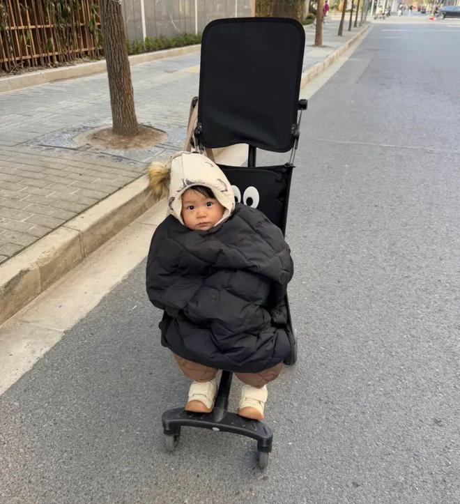 们个个杏林圣手心灵手巧具象化了!AG真人平台论给羽绒服续命妈妈(图12) 们个个杏林圣手心灵手巧具象化了!AG真人平台论给羽绒服续命妈妈(图12)