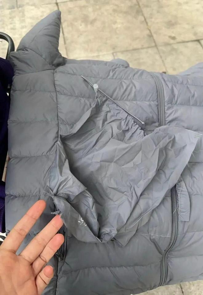 们个个杏林圣手心灵手巧具象化了!AG真人平台论给羽绒服续命妈妈(图22) 们个个杏林圣手心灵手巧具象化了!AG真人平台论给羽绒服续命妈妈(图22)